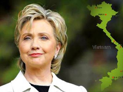 Theo BBC, Ngoại trưởng Mỹ Hillary hôm nay đến Việt Nam để thúc đẩy thương mại trong bối cảnh Mỹ đang nỗ lực khôi phục nền kinh tế đang gặp nhiều khó khăn.